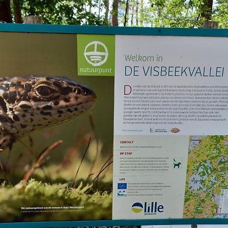 Gezellig Huisje In Groot Natuurgebied Met HottubLille エクステリア 写真